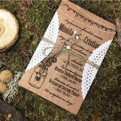 invitatie-pe-lemn-flower-jar2